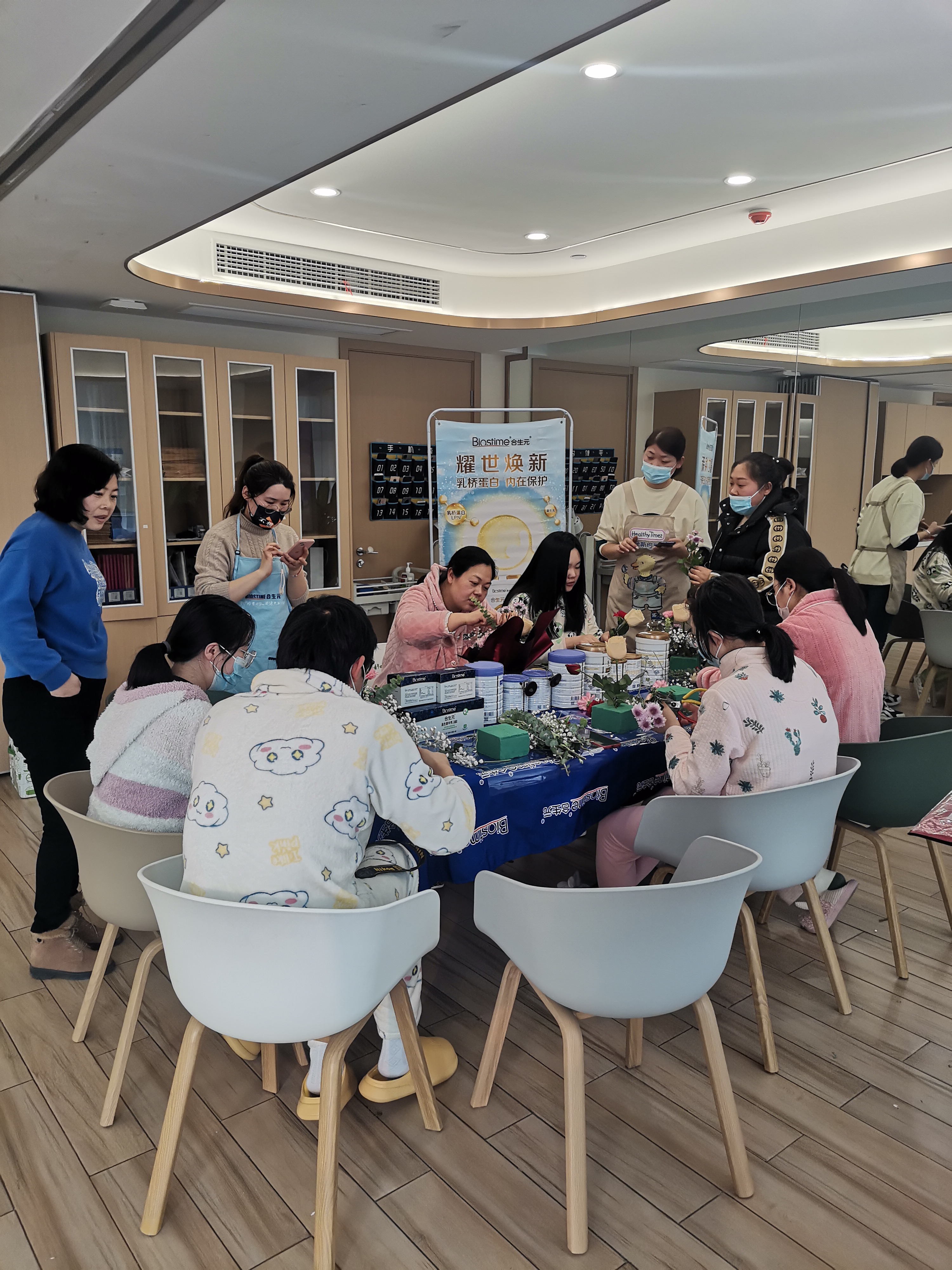 坐月(yuè)(yuè)子(zǐ)除了(le)喂奶就(jiù)是吃了(le)睡嗎(ma)?