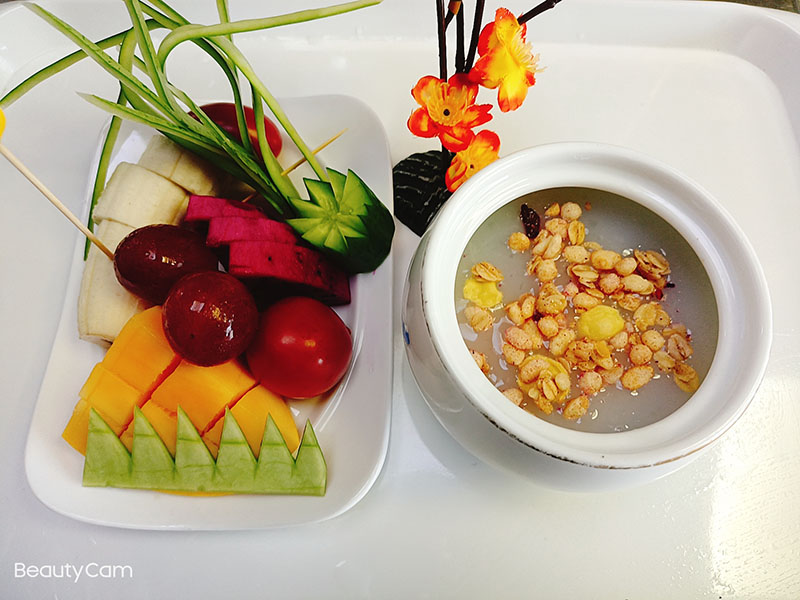 月(yuè)(yuè)子(zǐ)餐